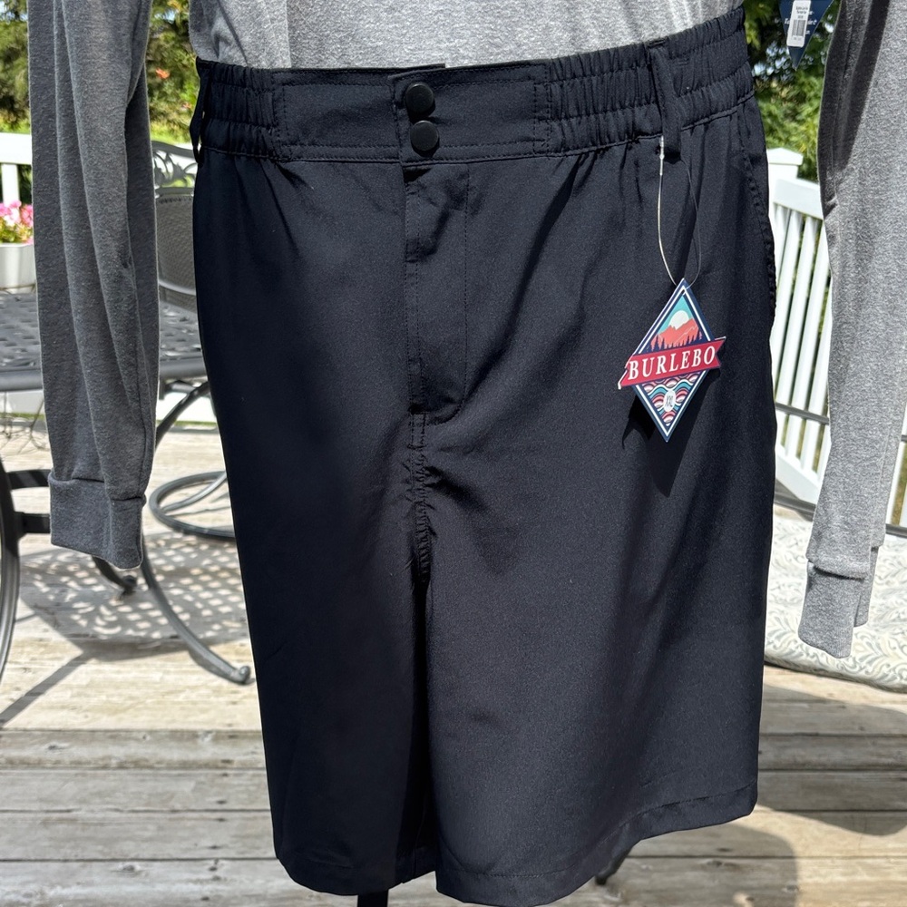 BURLEBO Men's Black Athletic Shorts
